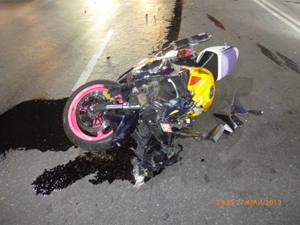 В Рязани от столкновения с «Приорой» мотоцикл отбросило на иномарку